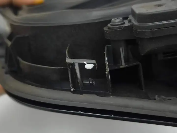 Volkswagen ID.3 (2019 - ) 10A809857C Крышка зарядного разъема — фото 11