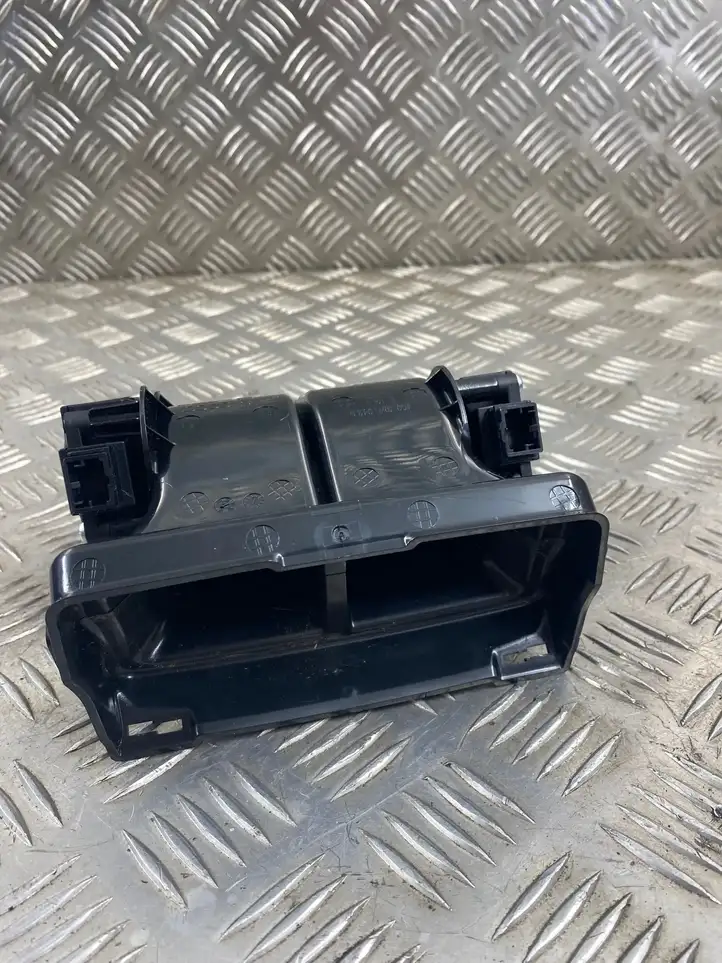 Audi A6 C7 (2014 - 2018) 4G0857042B Воздуховоды системы отопления/климатики — фото 3