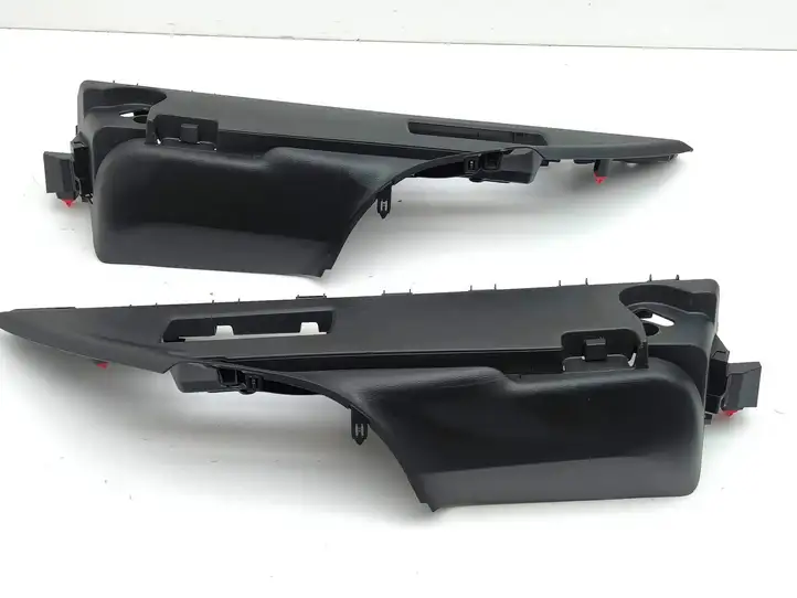 Toyota Corolla E210 E21 (2018 - ) 6473302120 Держатель шторки — фото 9