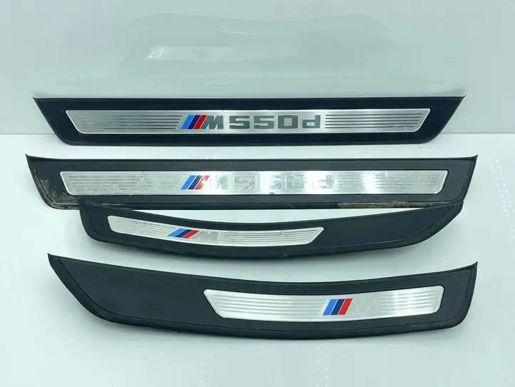 BMW 5 F10 F11 (2009 - 2016) 8050050 Внутренняя отделка переднего порога — фото 1