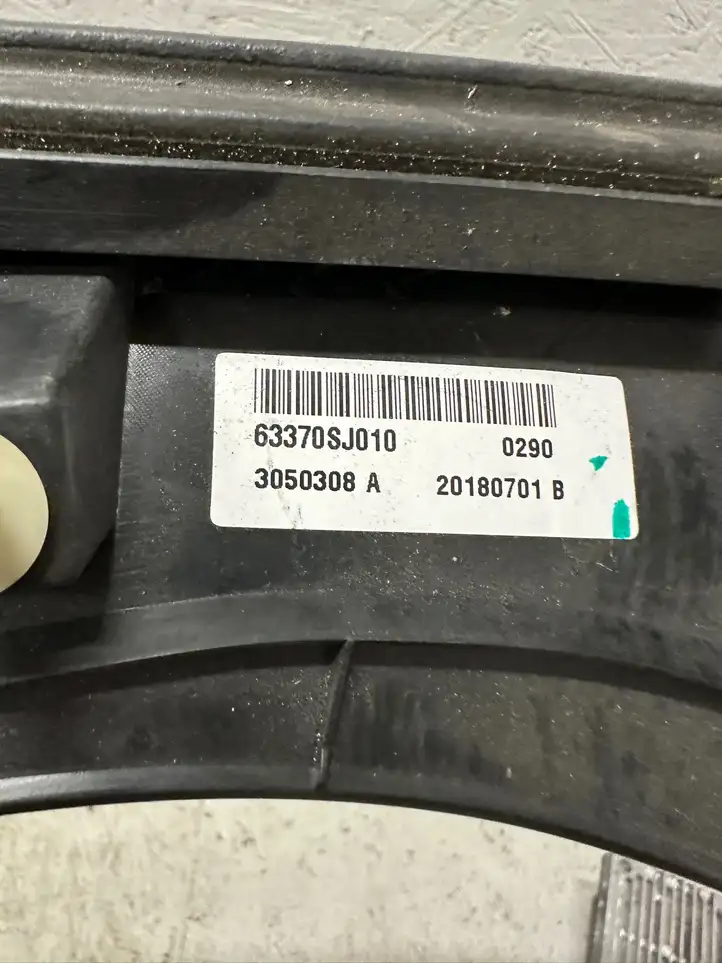 Subaru Forester SK (2018 - 2025) 63370SJ010 Датчик открытия багажника — фото 9