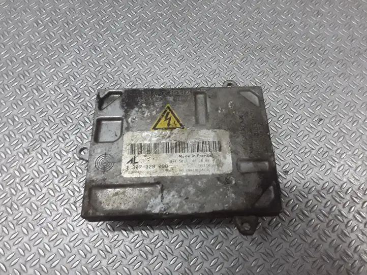 Volvo S40 (2004 - 2007) 1307329098 Блок розжига ксенона — фото 1
