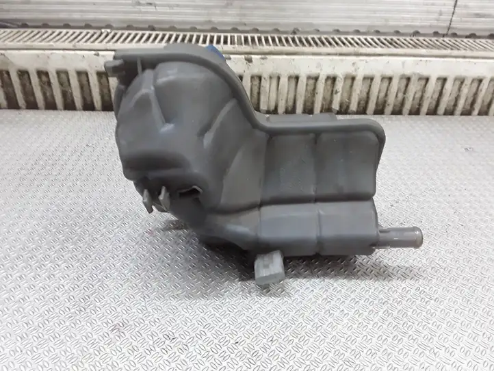 Audi A4 S4 B6 8E 8H (2000 - 2006) 8E0121403 Расширительный бачок — фото 3