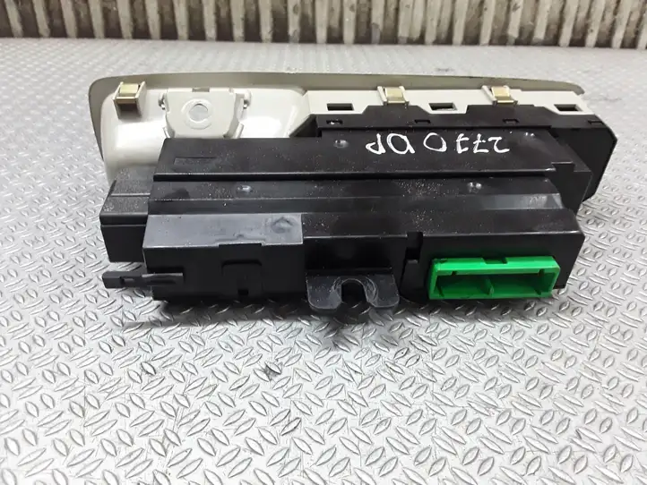 Volvo S80 (1998 - 2004) 9496386 Кнопка стеклоподъемников — фото 3