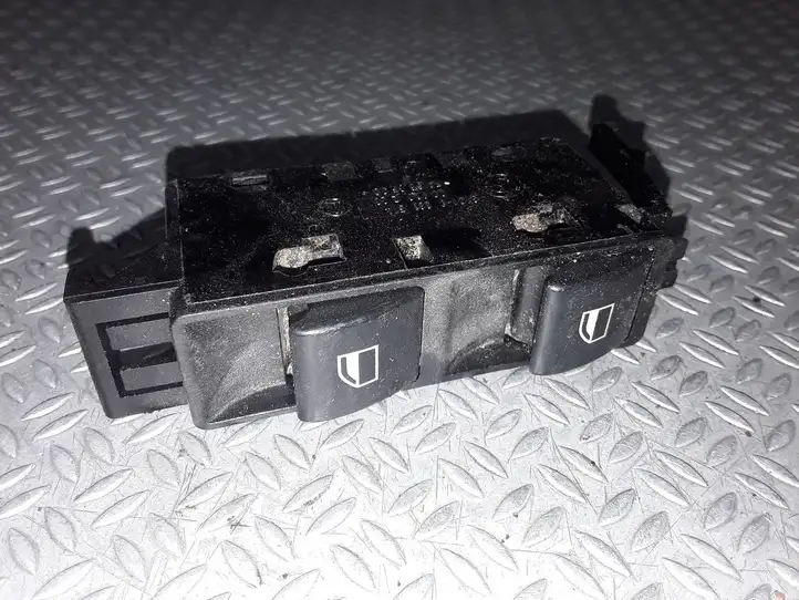 BMW 3 E46 (1998 - 2005) 61318381514 Кнопка стеклоподъемников — фото 1