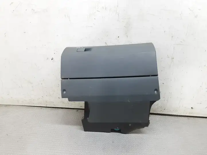 Skoda Fabia Mk1 (6Y) (1999 - 2007) 6Y1857103 Бардачок в сборе — фото 4