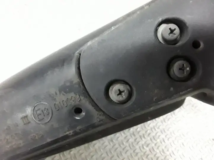 Toyota Yaris (2005 - 2009) E13010399 Боковое зеркало с электроприводом — фото 2