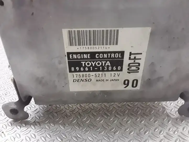Toyota Corolla Verso E121 (2001 - 2004) 8966113060 Блок управления двигателем (ЭБУ) — фото 2