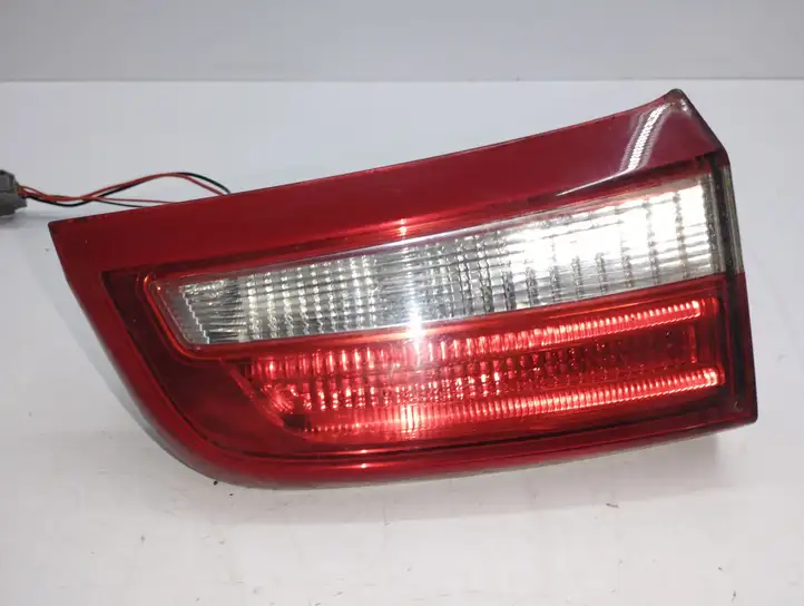 Volvo S60 (2010 - 2013) 3079271 Задний фонарь в крышке багажника — фото 1
