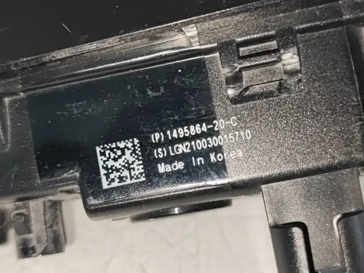 Tesla Model 3 (2017 - 2023) 149586420C Боковая камера в крыле — фото 5