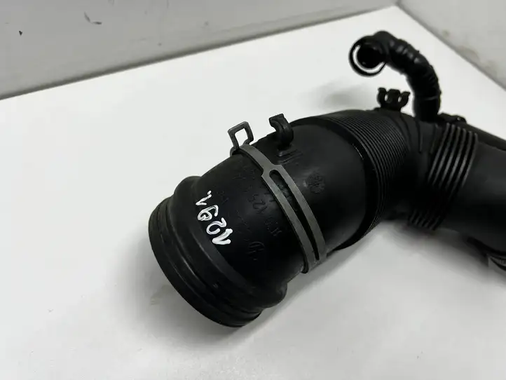 Volkswagen PASSAT B6 (2005 - 2010)  3C0129654P Трубка (трубки)/ шланг (шланги)