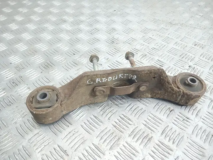 Subaru Forester SH (2008 - 2013) Кронштейн заднего редуктора — фото 2