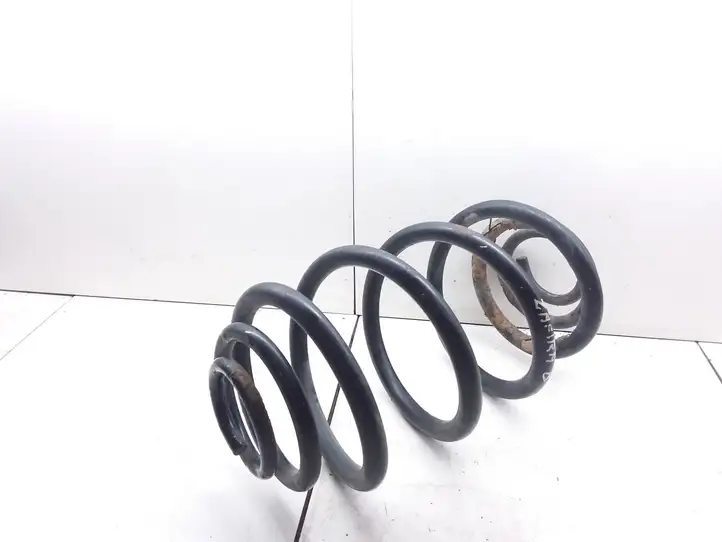 Opel Zafira (2003 - 2006)   Пружина