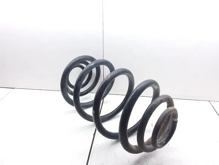 Opel Zafira (2003 - 2006)   Пружина