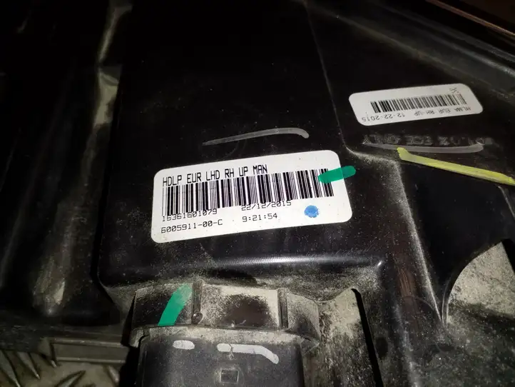 Tesla Model S (2016 - 2021) 600591100C Передняя фара — фото 2