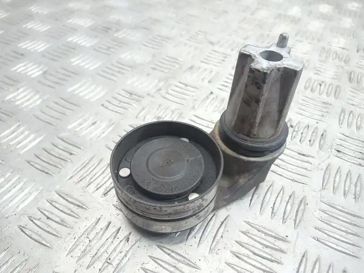 Land Rover Discovery (2004 - 2009)  PQH500060 Устройство натяжки ремня