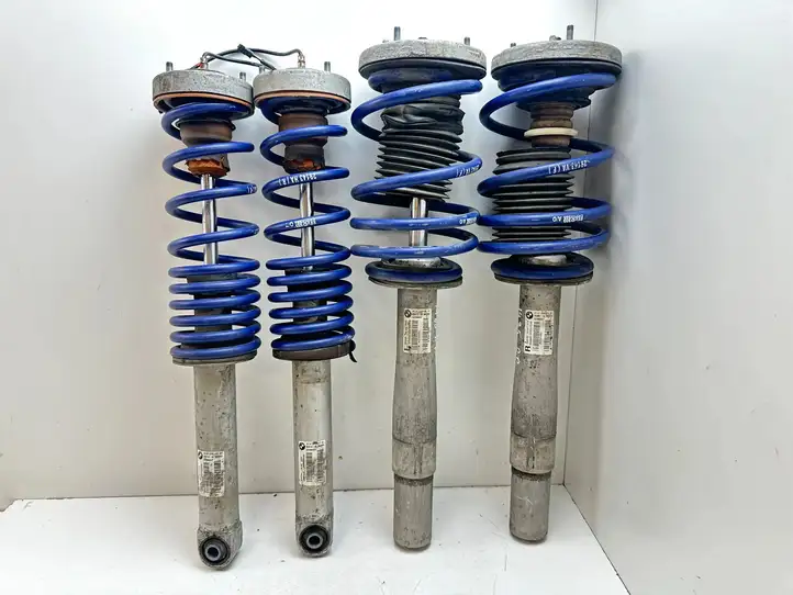 BMW M5 E60/E61   2283126 