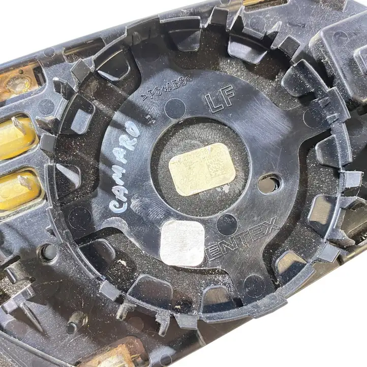 Chevrolet Camaro (2018 - )  84639829 Стекло бокового зеркала