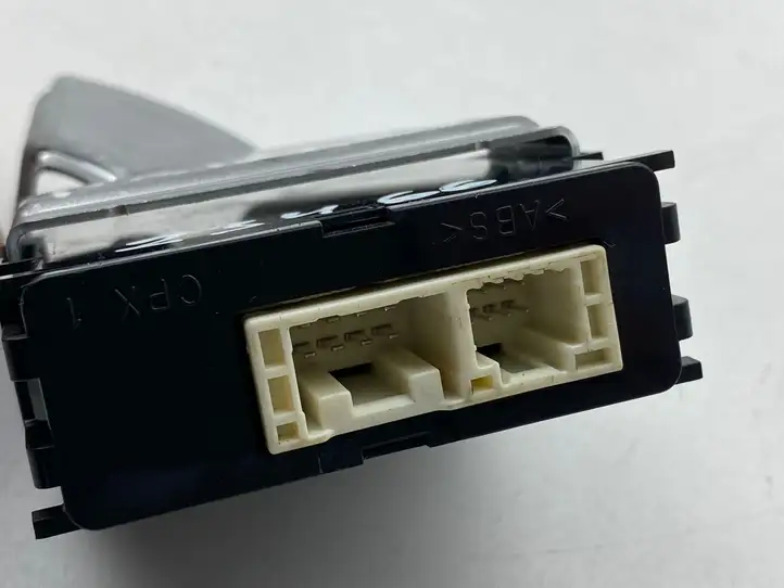 Toyota Prius xw60 (2023 - )  8594047050 Реле стеклоочистителей