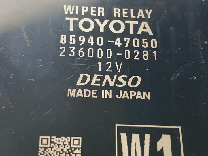 Toyota Prius xw60 (2023 - )  8594047050 Реле стеклоочистителей
