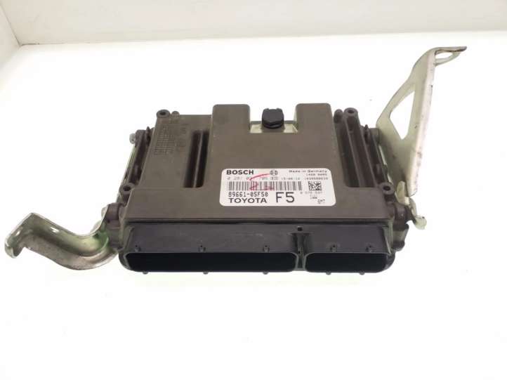 0281031706 Toyota Avensis T270 Galios (ECU) modulis