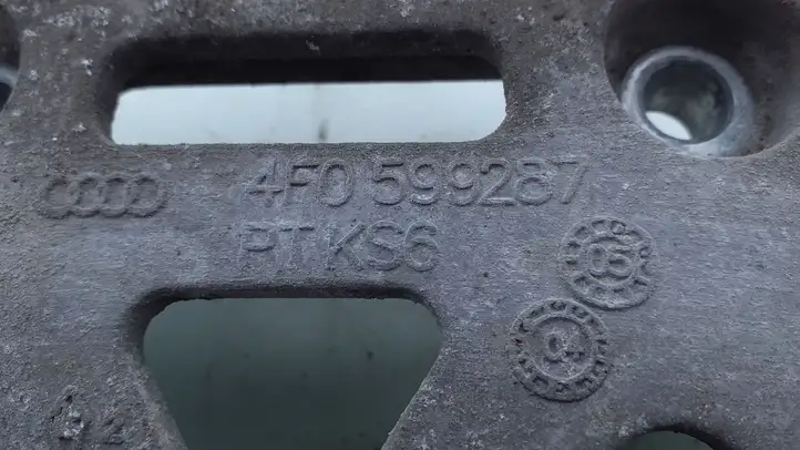 Audi A6 S6 C6 4F (2004 - 2008) 4F0599287 Кронштейн заднего редуктора — фото 3