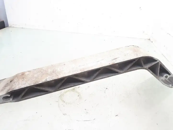 Skoda Octavia Mk2 (1Z) (2004 - 2013)  1K0505100A Кронштейн заднего редуктора