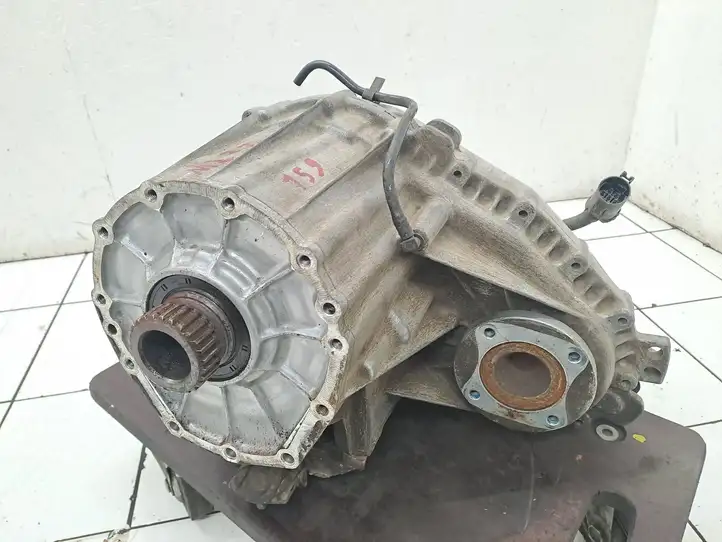 Mercedes-Benz ML W163 (1997 - 2005)  A1632800267 Редуктор коробки передач (раздатка)