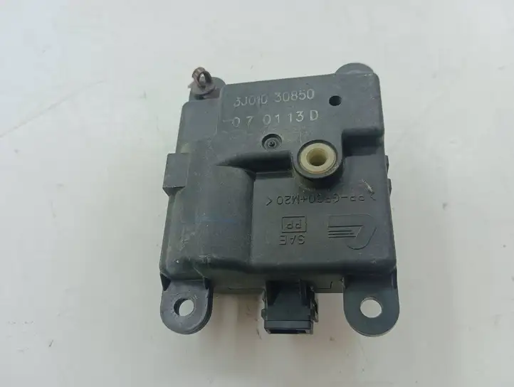 Honda CR-V (2006 - 2009) 3J01030850 Двигатель задвижки потока воздуха — фото 2