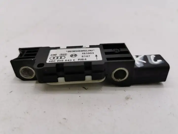 Audi A8 S8 D3 4E (2002 - 2005) 4B0959643E Датчик удара SRS — фото 2