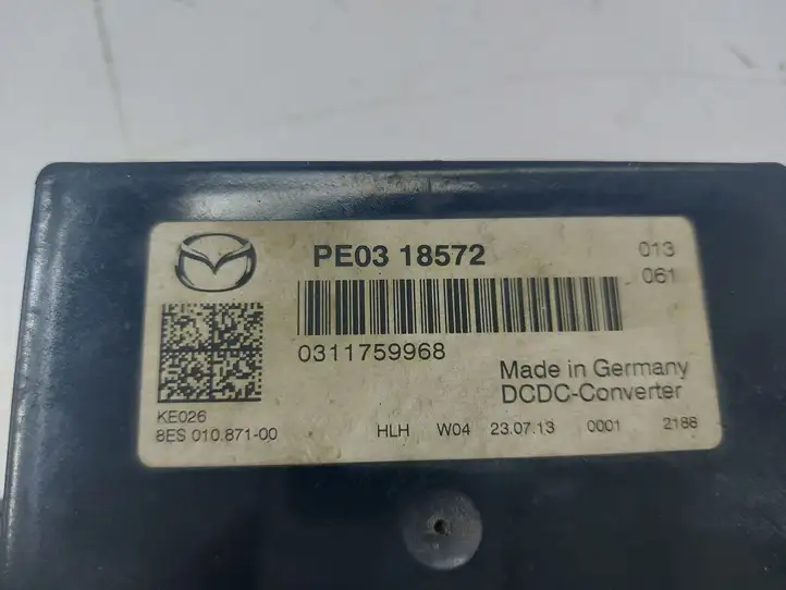 Mazda 3 II (2013 - 2017) PE0318572 Преобразователь напряжения — фото 7