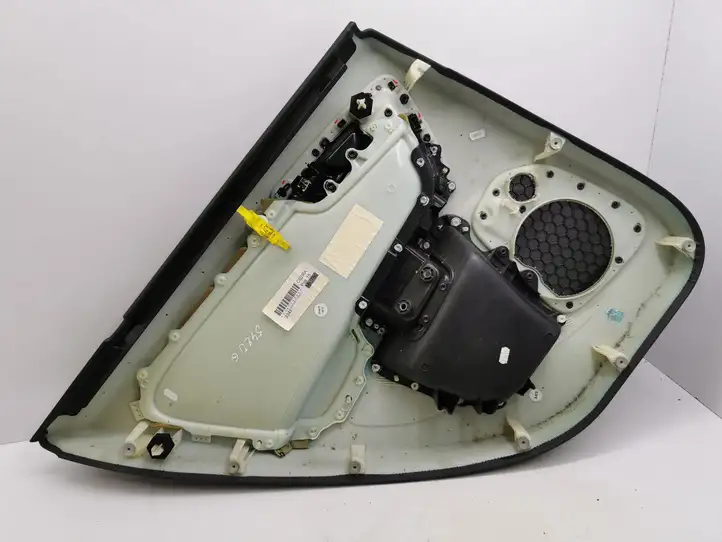 Volvo S60 (2010 - 2013) 8635883 Обшивка задней двери — фото 4