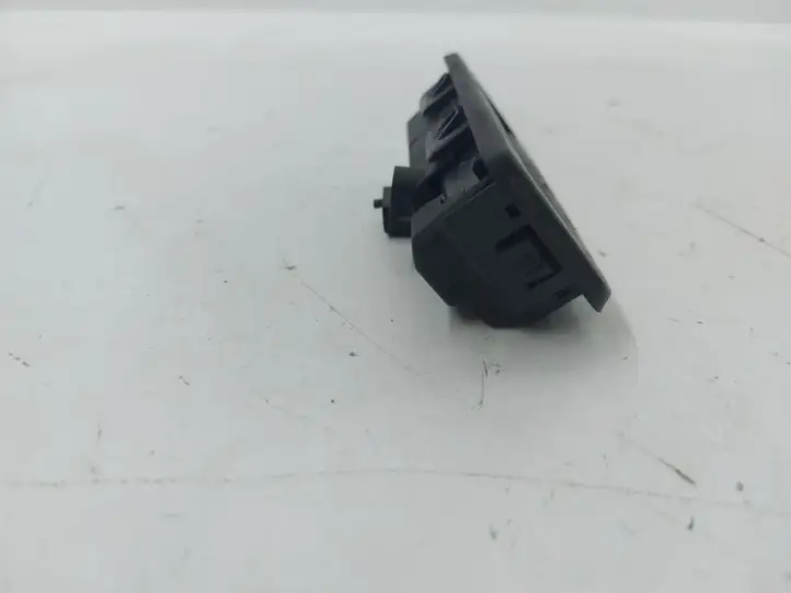 Seat Ateca (2016 - ) 6V0827566075 Ручка крышки багажника — фото 3