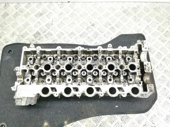 Volvo XC60 (2008 - 2013) 30777365 Головка блока цилиндров — фото 4