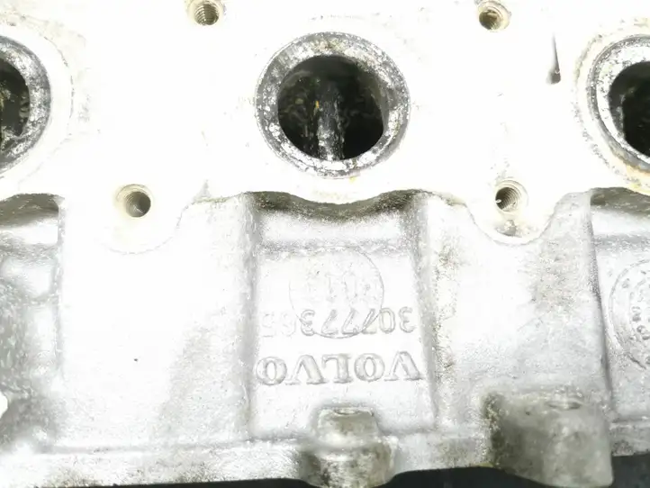Volvo XC60 (2008 - 2013) 30777365 Головка блока цилиндров — фото 12