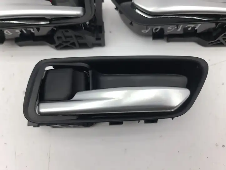 Toyota Corolla E210 E21 (2018 - ) 6927302200 Внутренняя ручка задней двери — фото 3
