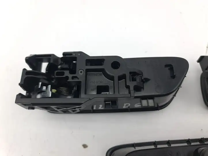 Toyota Corolla E210 E21 (2018 - ) 6927302200 Внутренняя ручка задней двери — фото 10
