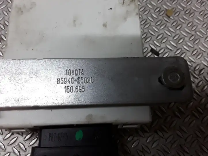 Toyota Avensis T250 (2003 - 2006) 8594005020 Реле стеклоочистителей — фото 2