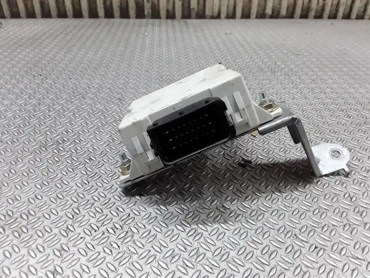 Toyota Avensis T250 (2003 - 2006) 8594005020 Реле стеклоочистителей — фото 4