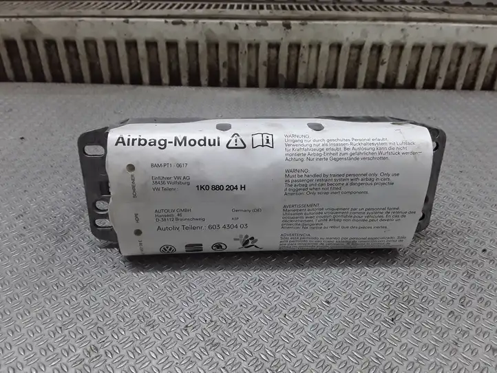 Volkswagen Golf Plus (2004 - 2008) 1K0880204H Подушка безопасности пассажира — фото 1