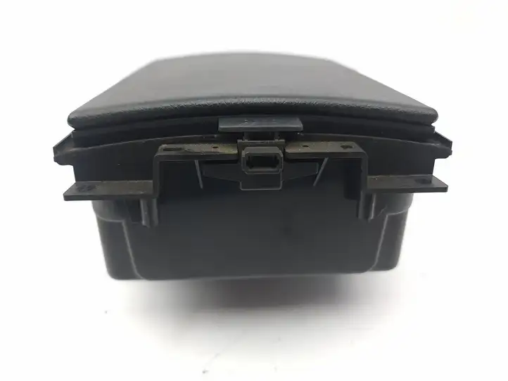 Nissan 350Z (2001 - 2009) 68924CD000 Ящик центральной консоли — фото 6