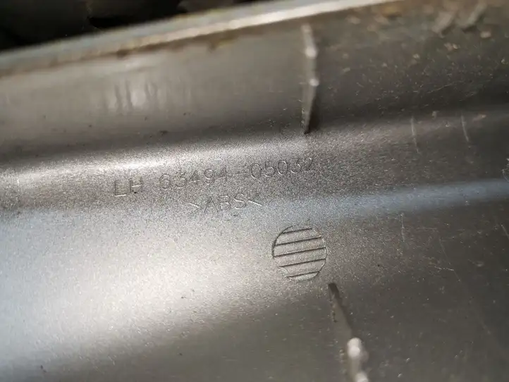 Toyota Avensis T250 (2003 - 2006) 6349205032 Крышка рейлинга — фото 6