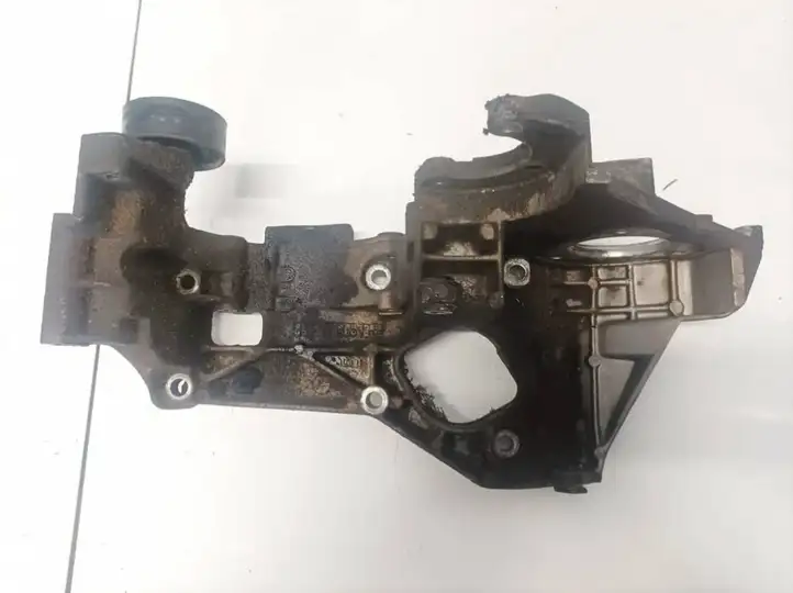 Seat Toledo II (1M) (1998 - 2006) 038903143h Кронштейн двигателя — фото 1
