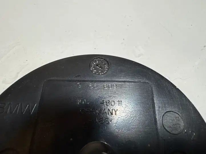 BMW 1 F20 F21 (2011 - 2019) 9166609 Клипса крепления коврика — фото 3