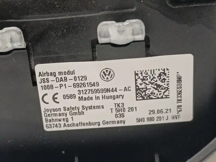 Volkswagen Golf VIII (2019 - ) 5H0959542C Руль — фото 2