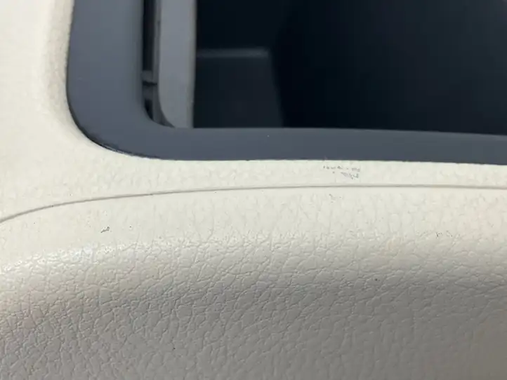 Volkswagen Touareg II (2010 - 2018) 7P6863337A Задняя пепельница — фото 4