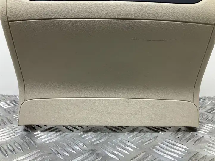 Volkswagen Touareg II (2010 - 2018) 7P6863337A Задняя пепельница — фото 10