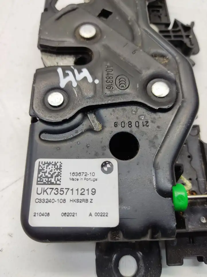 BMW 3 G20 G21 (2019 - ) UK735711219 Замок крышки багажника — фото 3