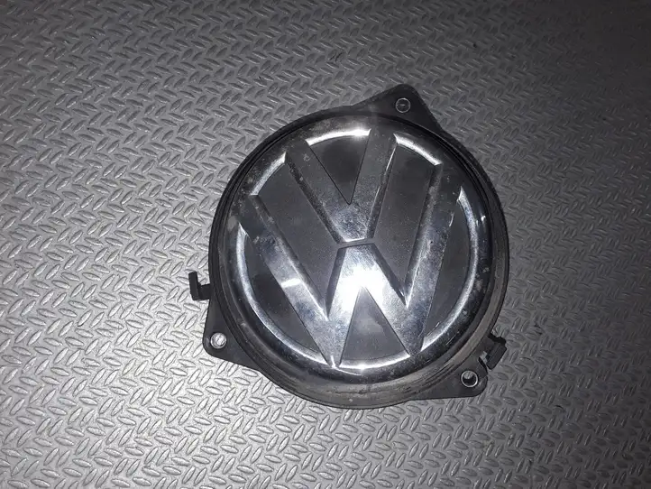 Volkswagen Polo V 6R (2009 - 2015) 6R6827469 Ручка крышки багажника — фото 1