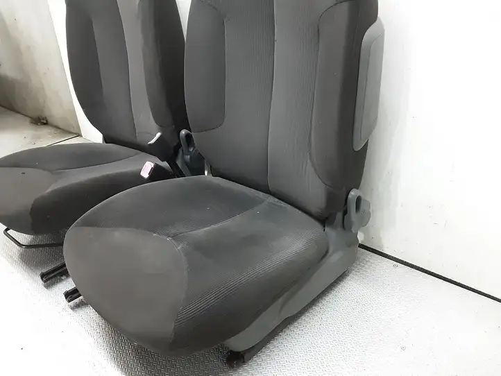 Toyota Aygo AB10 (2005 - 2008) Комплект салона — фото 4